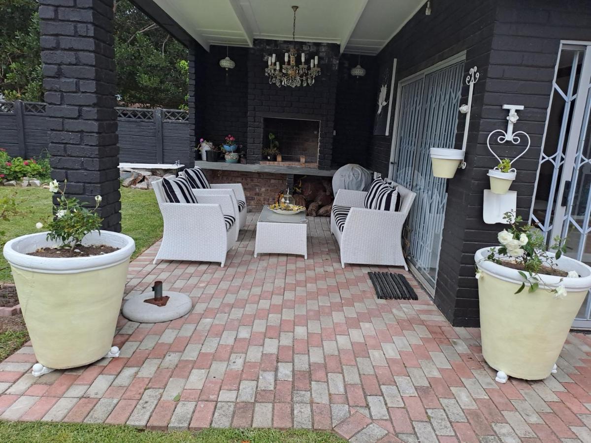 Milky Way Hotel Hermanus Exterior photo